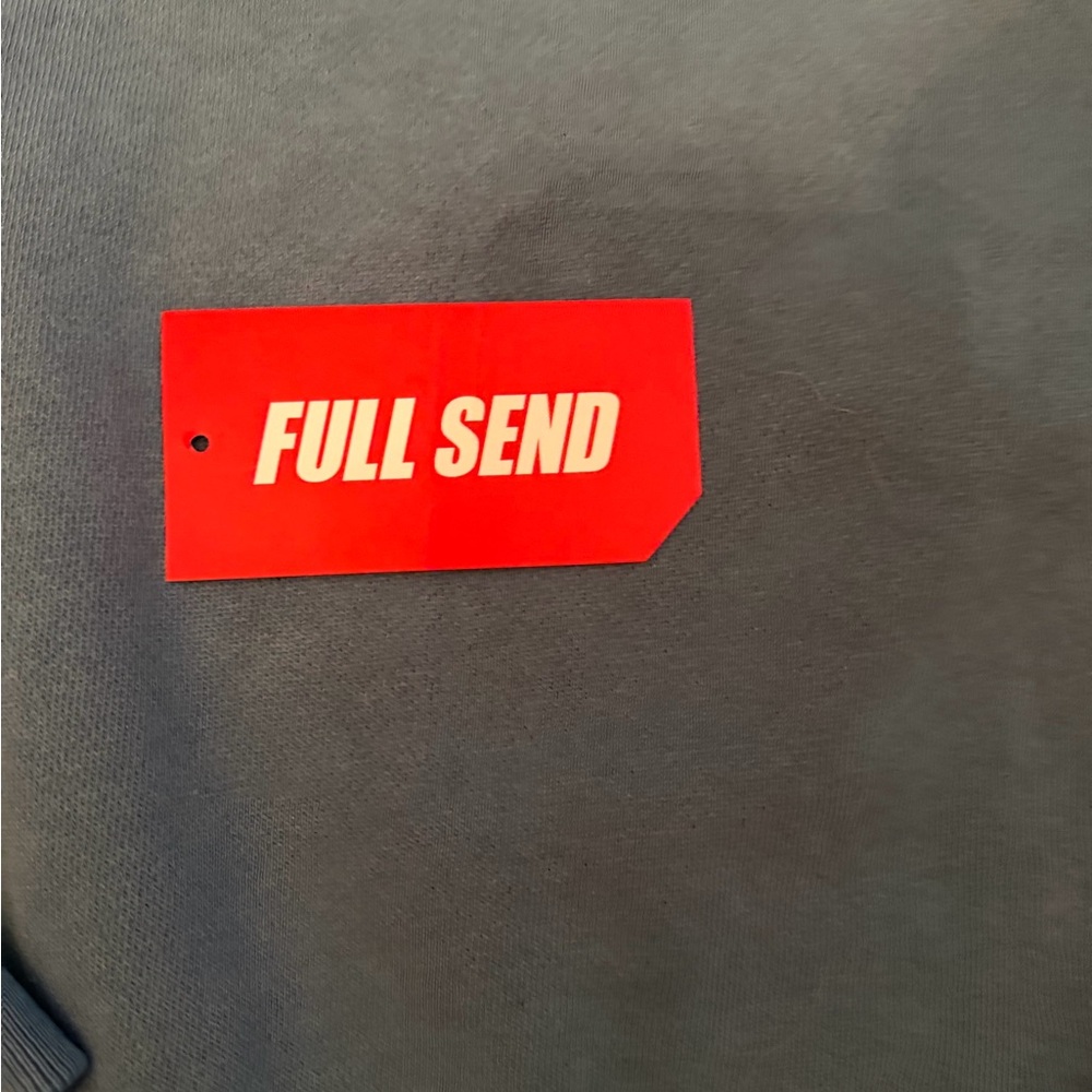 WOMENS FULL SEND BLUE SWEATSHIRT NEW WITH TAGS FLEECE LINED SZ MEDIUM - Picture 2 of 6